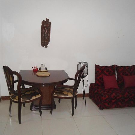 Ferienwohnung Daaru Jamm Dakar Exterior foto